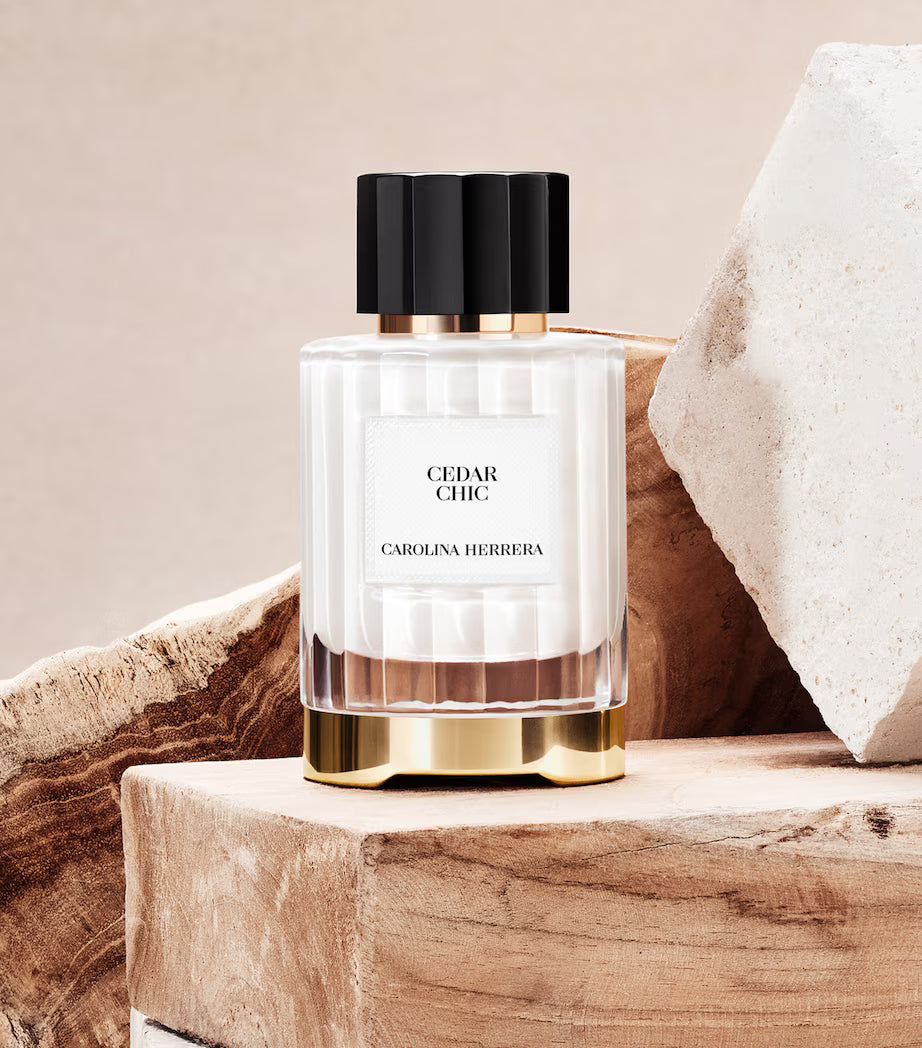 Cedar Chic Carolina Herrera